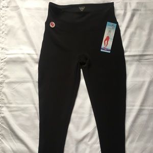 Spanx Assets Red Hot Label Structured Leggings